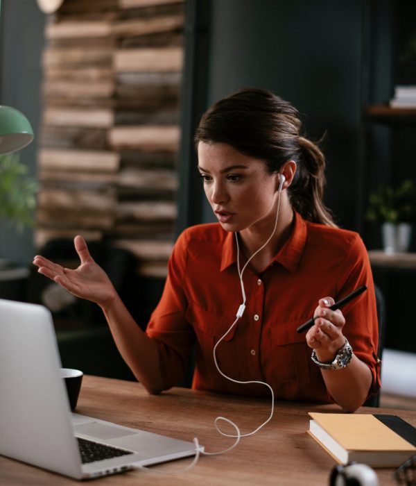 Businesswoman,Is,Having,A,Video,Call,On,Laptop.